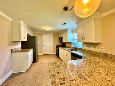 739 Childs AVE, HAMPTON VA 23661 thumb 3