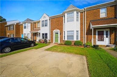 302 Fairfax TER, CHESAPEAKE VA 23320 thumb 4