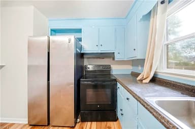 10 Eastlawn DR, HAMPTON VA 23664 thumb 10