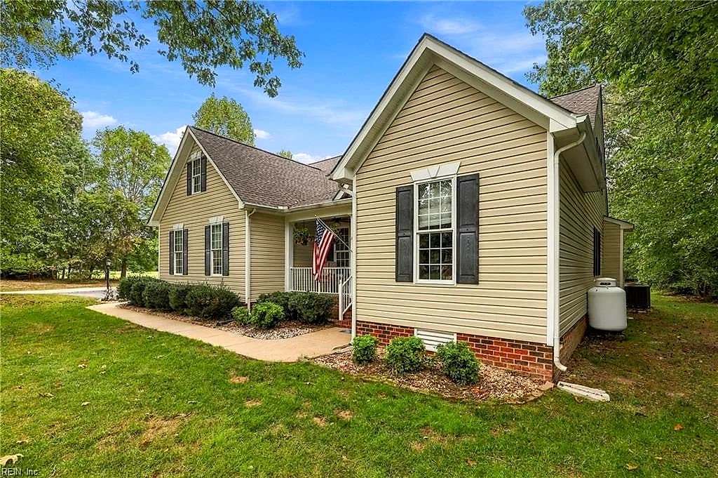2037 Deerhunters XING, MECHANICSVILLE VA 23111 - Photo 4