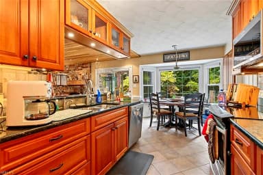 110 Bailey DR, YORKTOWN VA 23692 thumb 12