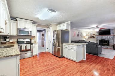 330 Williamsburg CT, NEWPORT NEWS VA 23606 thumb 9