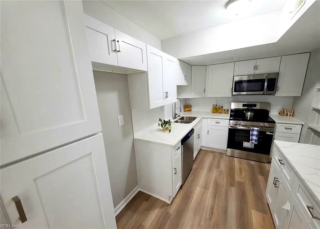 6408 S Stoney PT, NORFOLK VA 23502 - Photo 3