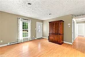 8482 Broad Marsh LN, HAYES VA 23072 thumb 6