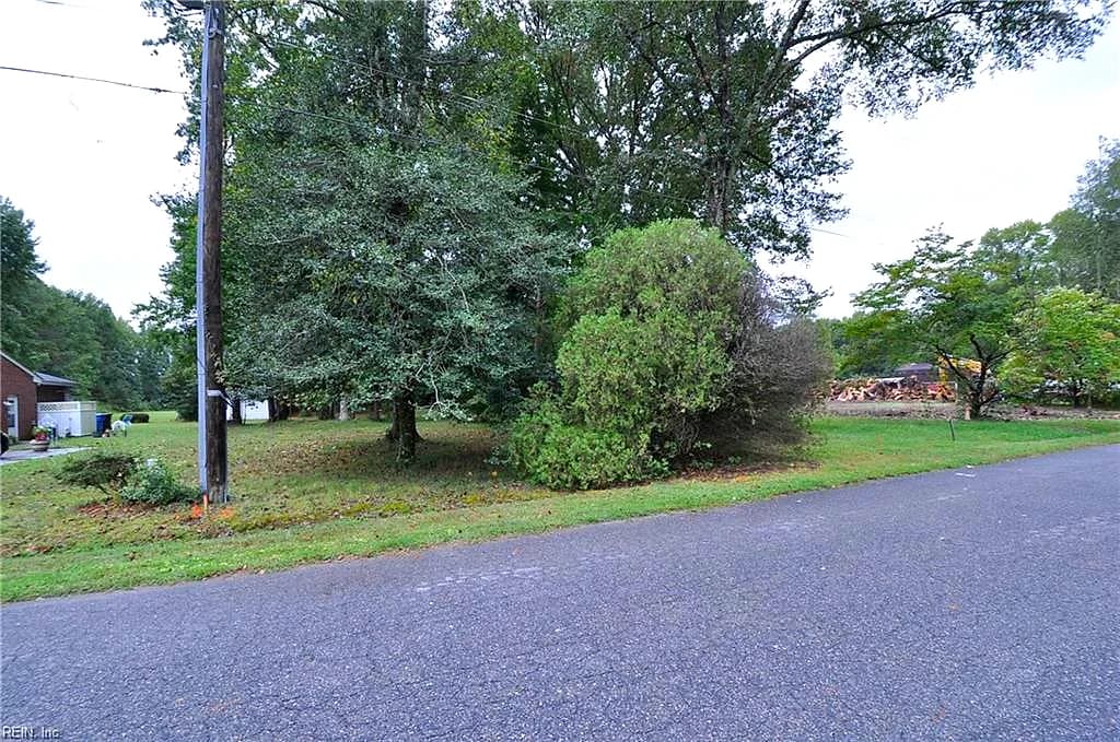 000 Pioneer LN, CHESAPEAKE VA 23323 - Main photo