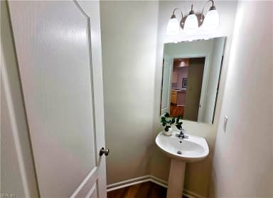 800 Oak Springs CT, NEWPORT NEWS VA 23602 thumb 11