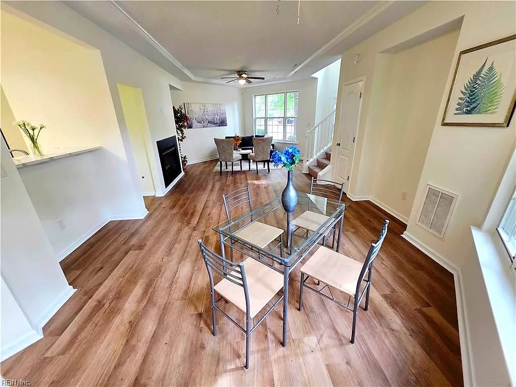 800 Oak Springs CT, NEWPORT NEWS VA 23602 - Photo 5