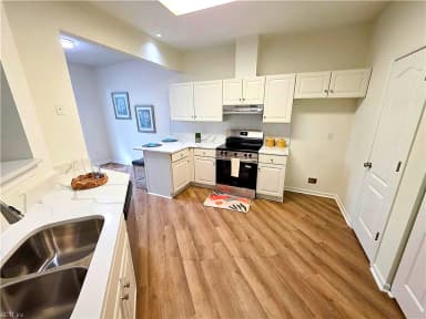 800 Oak Springs CT, NEWPORT NEWS VA 23602 thumb 8