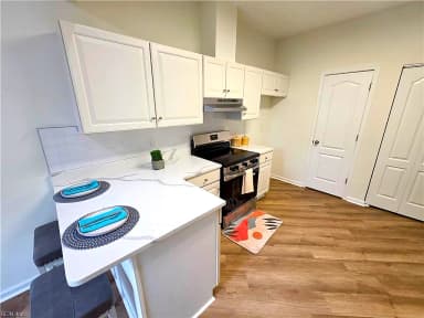 800 Oak Springs CT, NEWPORT NEWS VA 23602 thumb 9