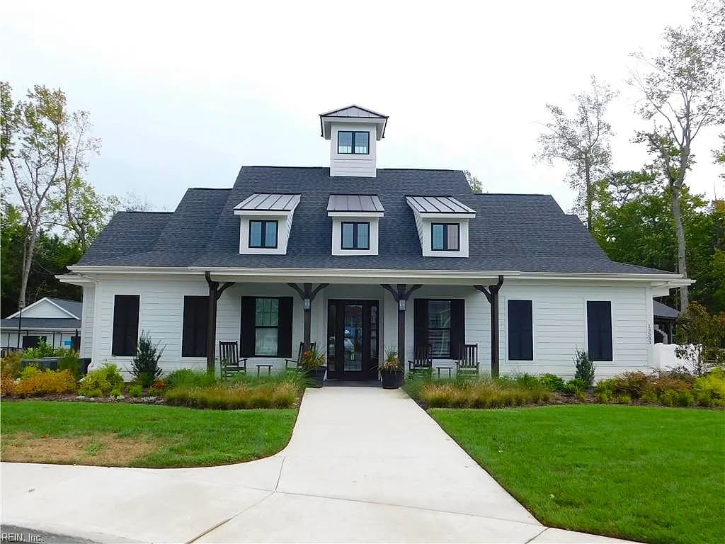 398 Tributary LN, CARROLLTON VA 23314 - Photo 3