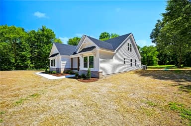 435 Gallbush RD, CHESAPEAKE VA 23322 thumb 5