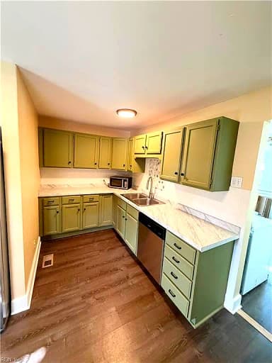 57 Henry ST, HAMPTON VA 23669 thumb 6