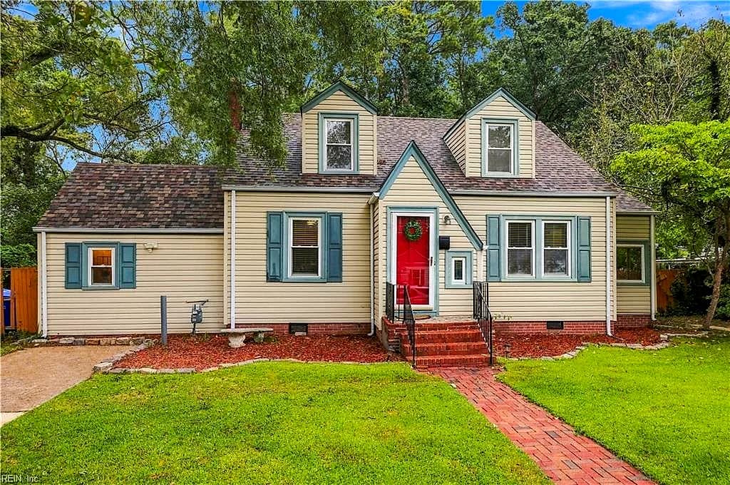 1114 Noble ST, NORFOLK VA 23518 - Photo 2