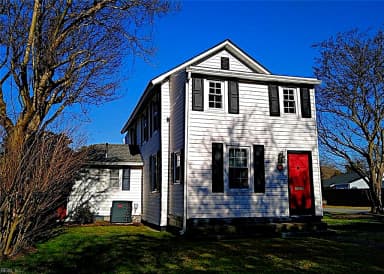 1111 Oldfield ST, HAMPTON VA 23663 thumb 2