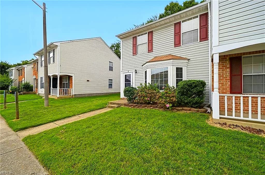 12 Saxony PL, HAMPTON VA 23669 - Photo 4