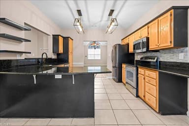 621 Windward DR, CHESAPEAKE VA 23320 thumb 6