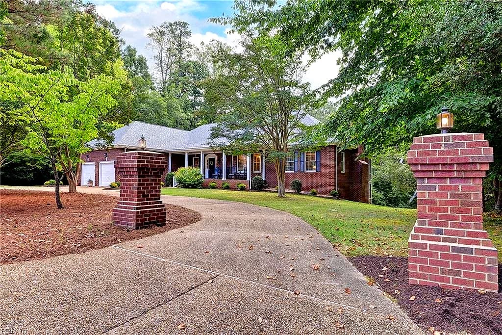 151 Rolfe RD, WILLIAMSBURG VA 23185 - Photo 3