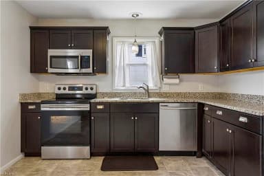 30 Briarwood DR, HAMPTON VA 23666 thumb 9