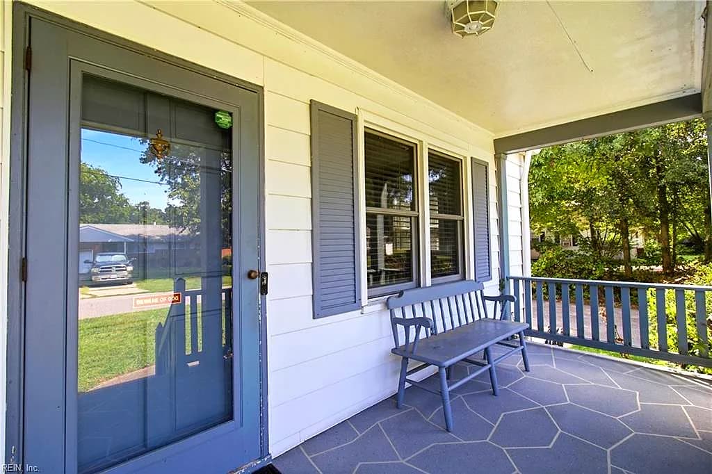 1459 Braden CRES, NORFOLK VA 23502 - Photo 5