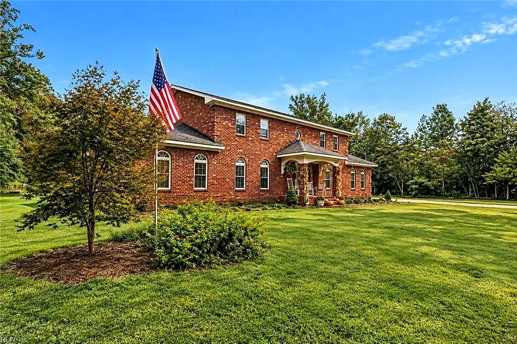 2536 Seven Eleven RD, CHESAPEAKE VA 23322 - Photo 5