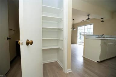 618 Ridge CIR, CHESAPEAKE VA 23320 thumb 10
