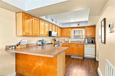 2545 Seaview AVE, VIRGINIA BEACH VA 23455 thumb 9