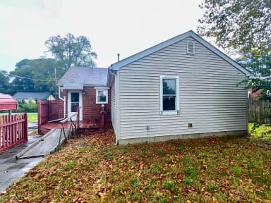 13 N Colin DR, PORTSMOUTH VA 23701 thumb 3