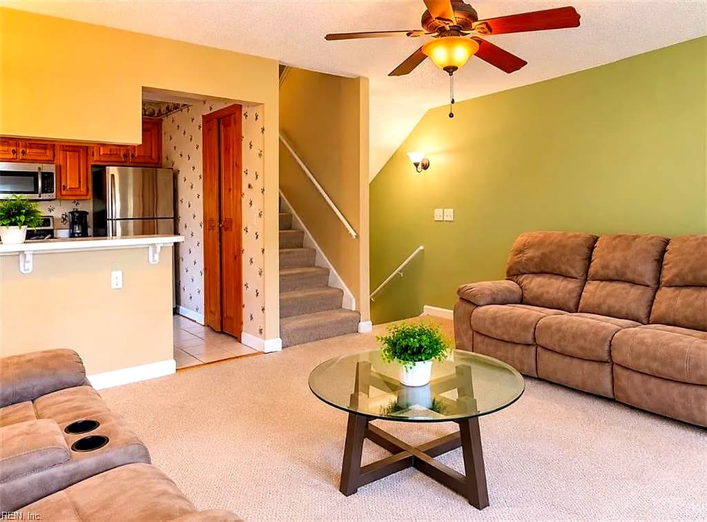 659 Todd TRL, NEWPORT NEWS VA 23602 - Photo 4