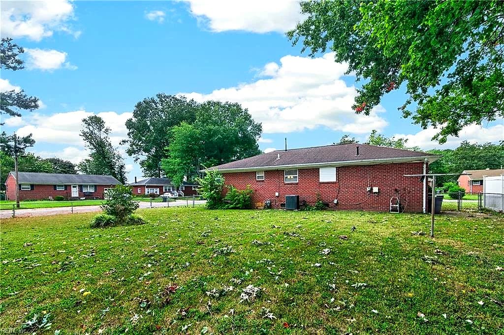206 Cellardoor CT, HAMPTON VA 23666 - Photo 4