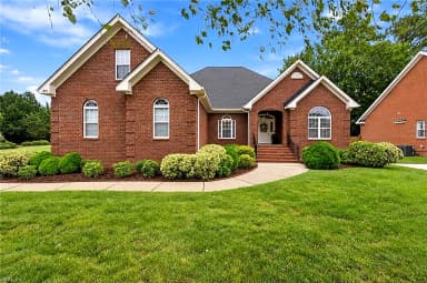 809 Chris CT, CHESAPEAKE VA 23322 thumb 2