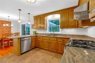 246 Laurel Farms LN, URBANNA VA 23175 thumb 11