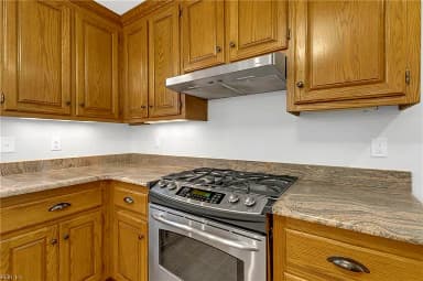 246 Laurel Farms LN, URBANNA VA 23175 thumb 12