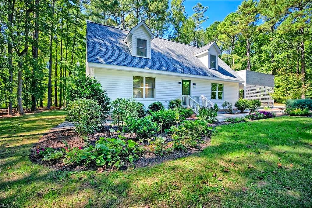 246 Laurel Farms LN, URBANNA VA 23175 - Photo 5
