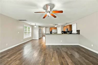 1940 Engle AVE, CHESAPEAKE VA 23320 thumb 4