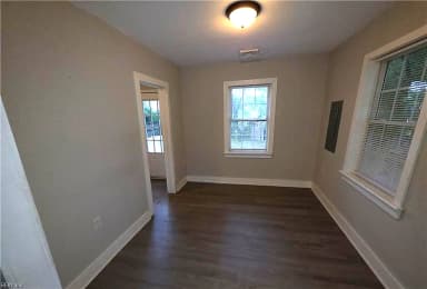 2744 Mapleton AVE, NORFOLK VA 23504 thumb 5