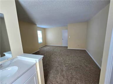 4638 Genoa CIR, VIRGINIA BEACH VA 23462 thumb 12