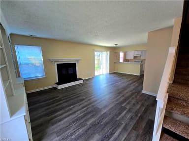 4638 Genoa CIR, VIRGINIA BEACH VA 23462 thumb 3