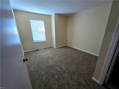 4638 Genoa CIR, VIRGINIA BEACH VA 23462 thumb 8