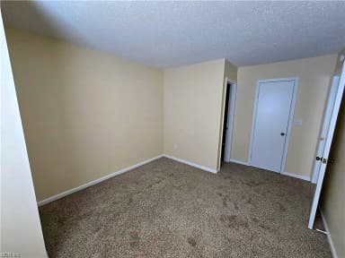 4638 Genoa CIR, VIRGINIA BEACH VA 23462 thumb 9