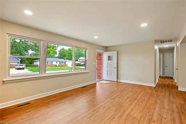 7825 Walters DR, NORFOLK VA 23518 thumb 11