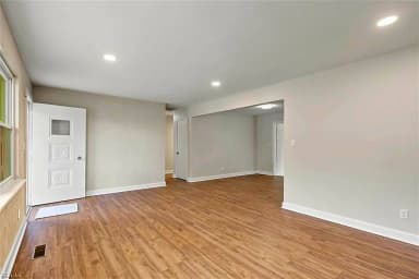 7825 Walters DR, NORFOLK VA 23518 thumb 10