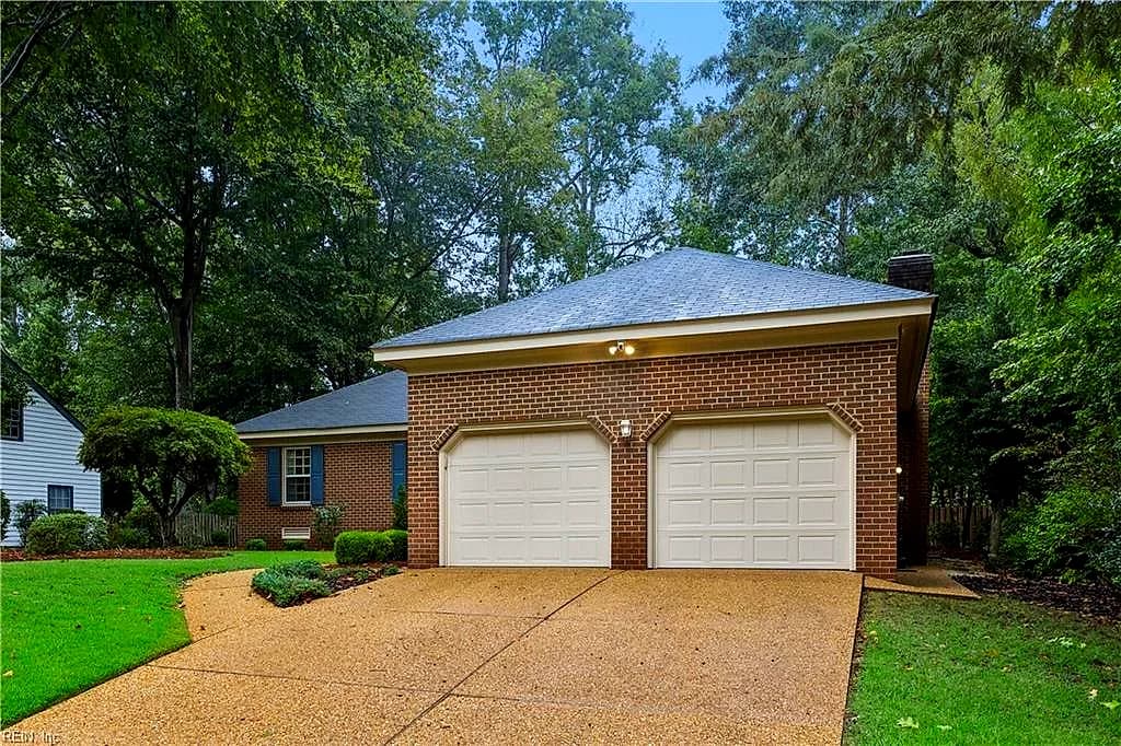 192 Lewis Robert LN, WILLIAMSBURG VA 23185 - Photo 4