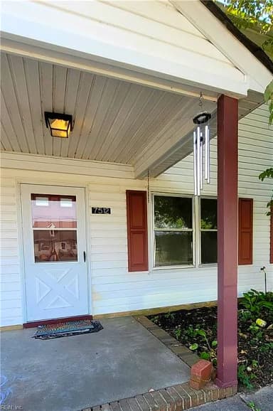 7512 Camp Okee DR, GLOUCESTER POINT VA 23062 thumb 2