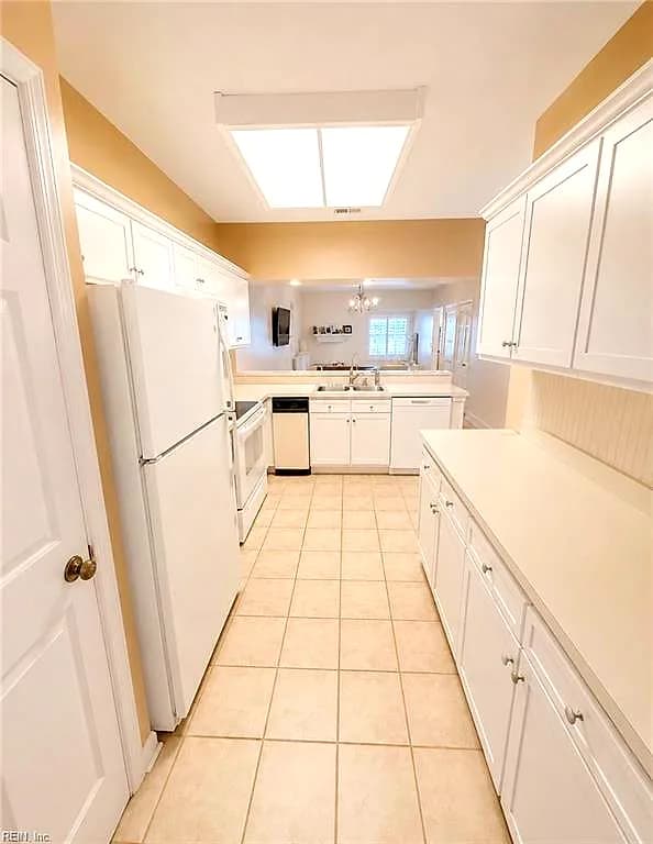 401 Harbour PT #302, VIRGINIA BEACH VA 23451 - Photo 5