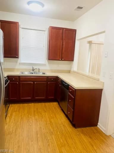 347 Holyoke LN, CHESAPEAKE VA 23320 thumb 5