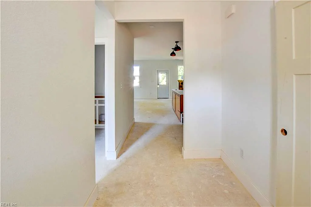 1912 Montclair AVE, NORFOLK VA 23523 - Photo 3