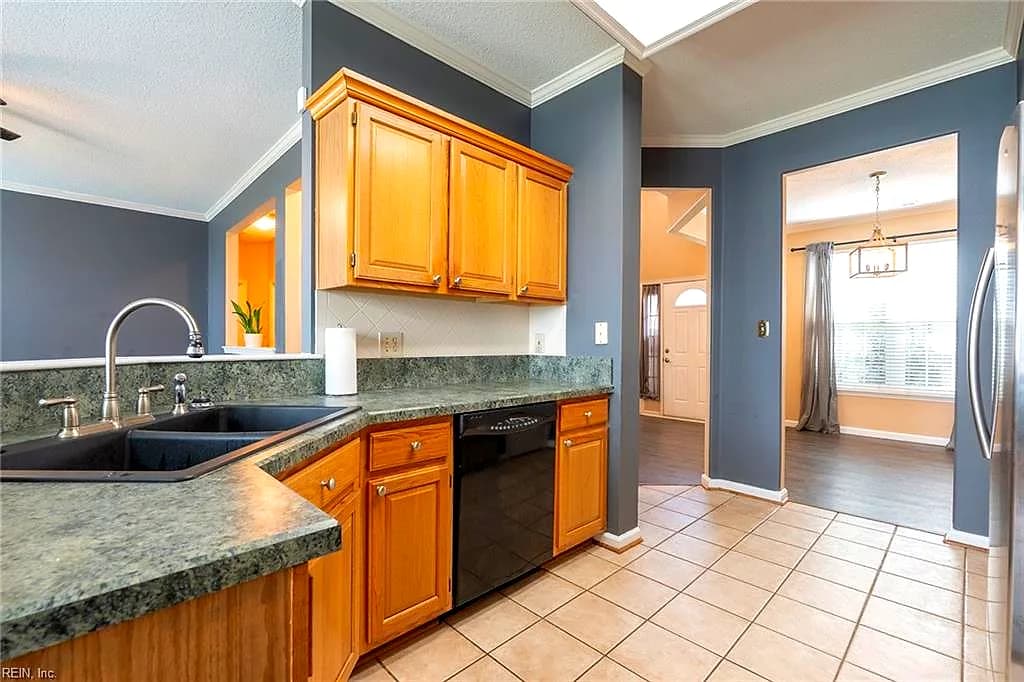518 Whisper WALK, CHESAPEAKE VA 23322 - Photo 5