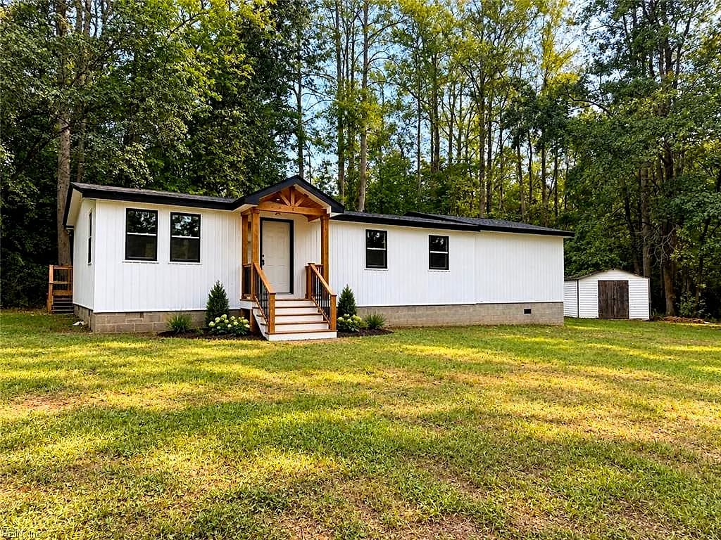 2141 Hosier RD, SUFFOLK VA 23434 - Photo 2