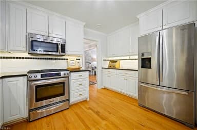 100 James Landing RD, NEWPORT NEWS VA 23606 thumb 11