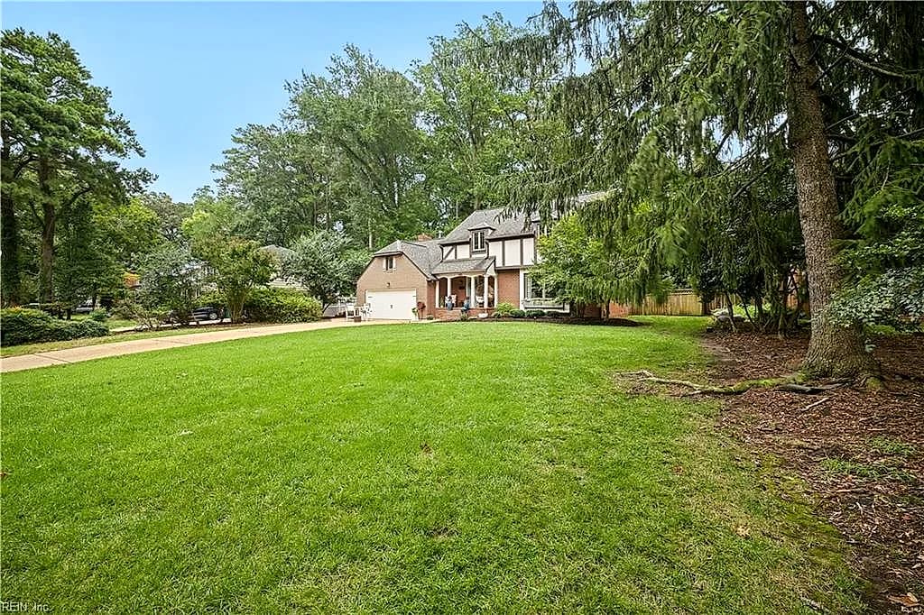 100 James Landing RD, NEWPORT NEWS VA 23606 - Photo 3